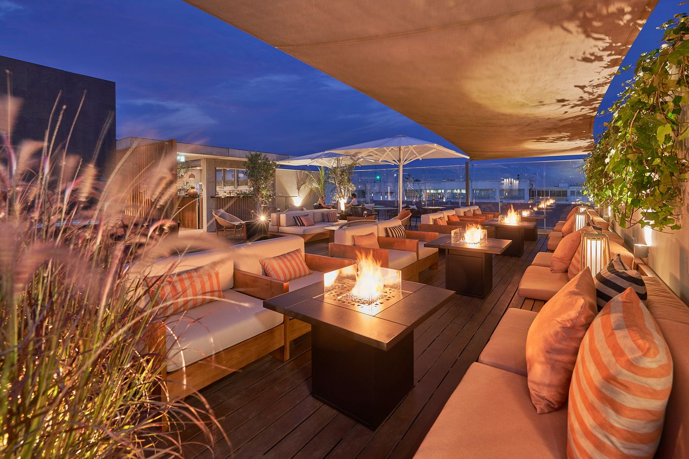 Porto-Bay-Liberdade-Bar-34