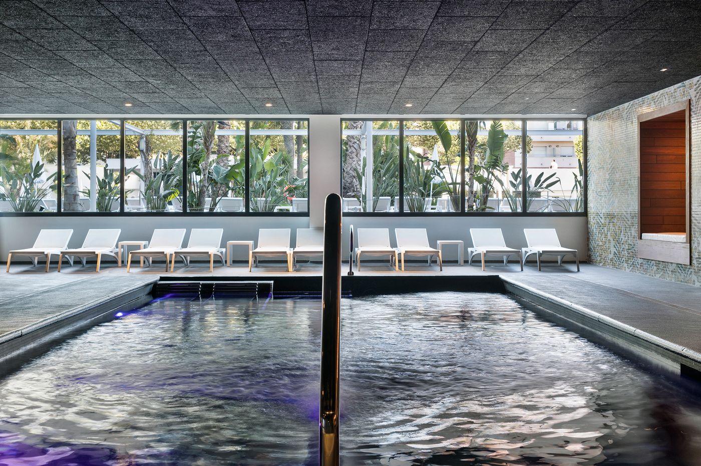 Aqua Hotel Silhouette & Spa - Adults Only