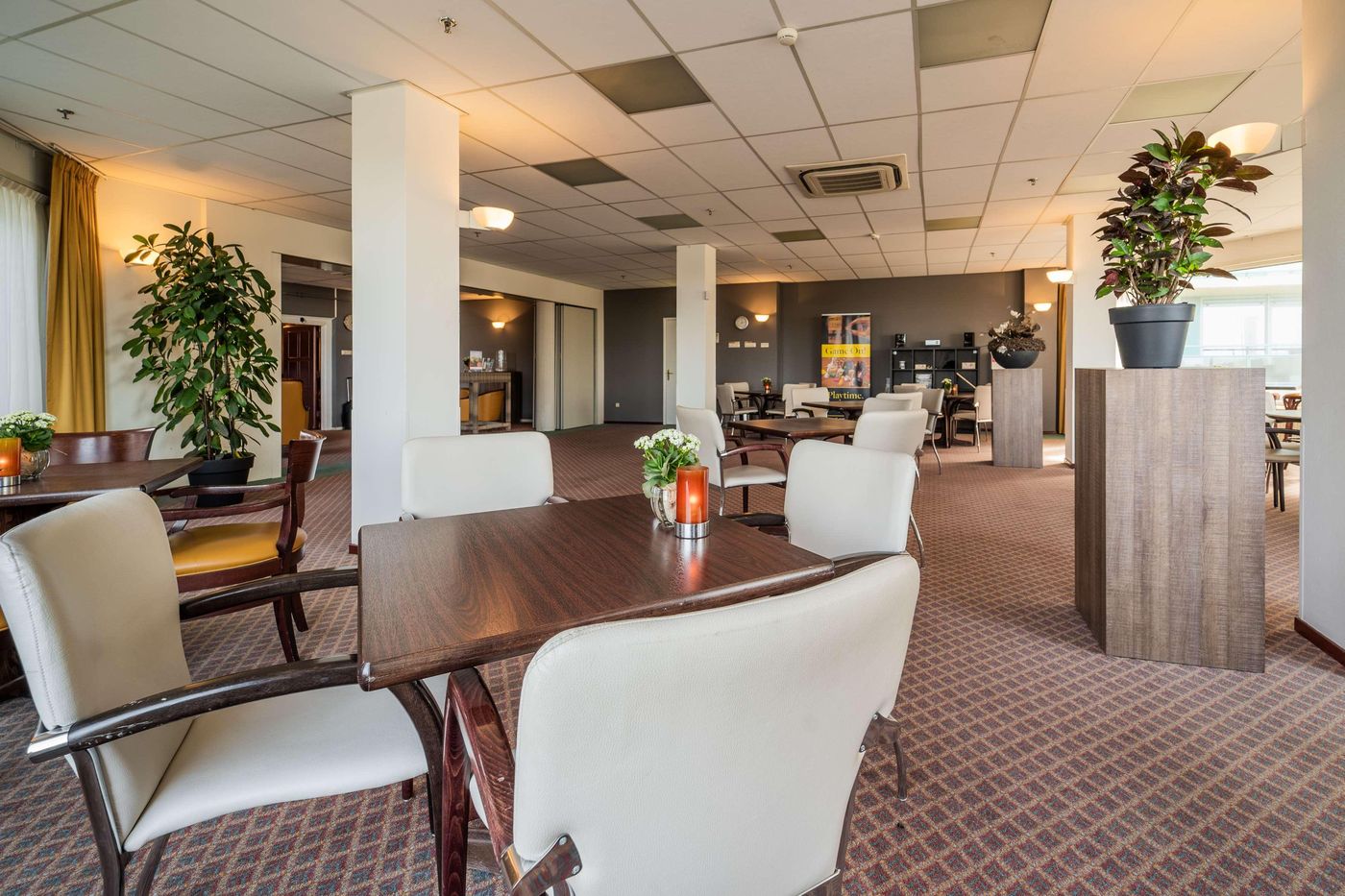 Two Brothers Noordwijk Beach Hotel-Netherlands-NOORDWIJK-Lobby-6