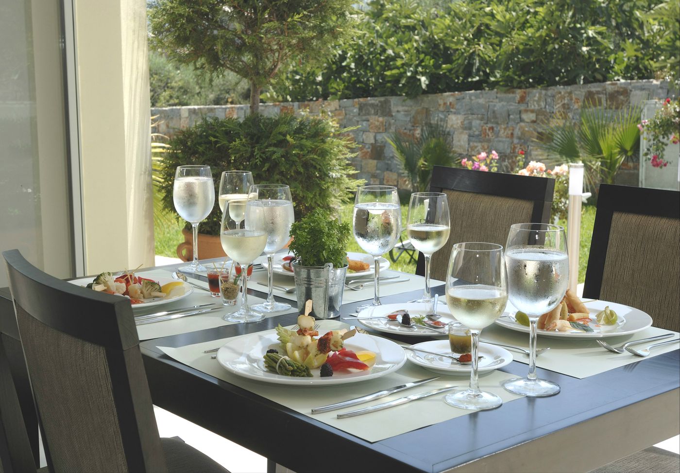 Angela Suites Boutique