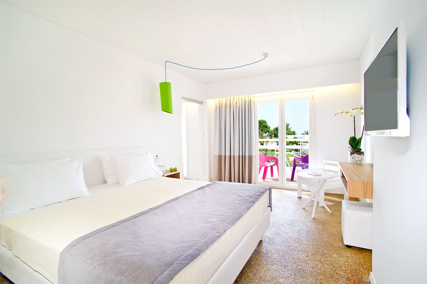 Marathon-Beach-Resort-Room-15