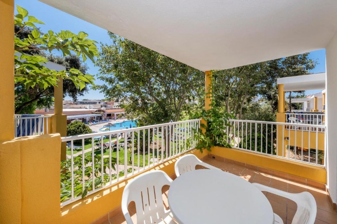 Isla-del-Aire-Room-25