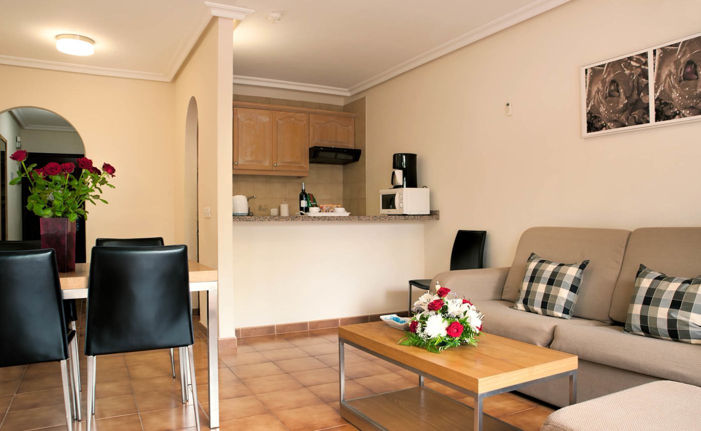 Muthu-Royal-Park-Albatros-Room-19