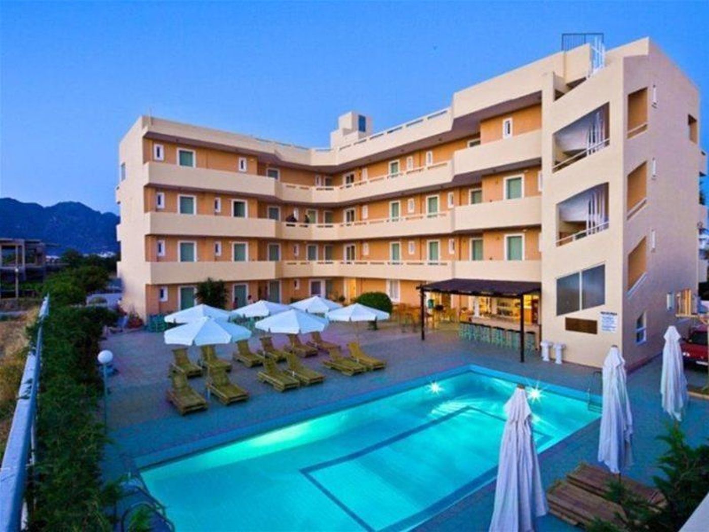 Estia-Beach-General-view-3