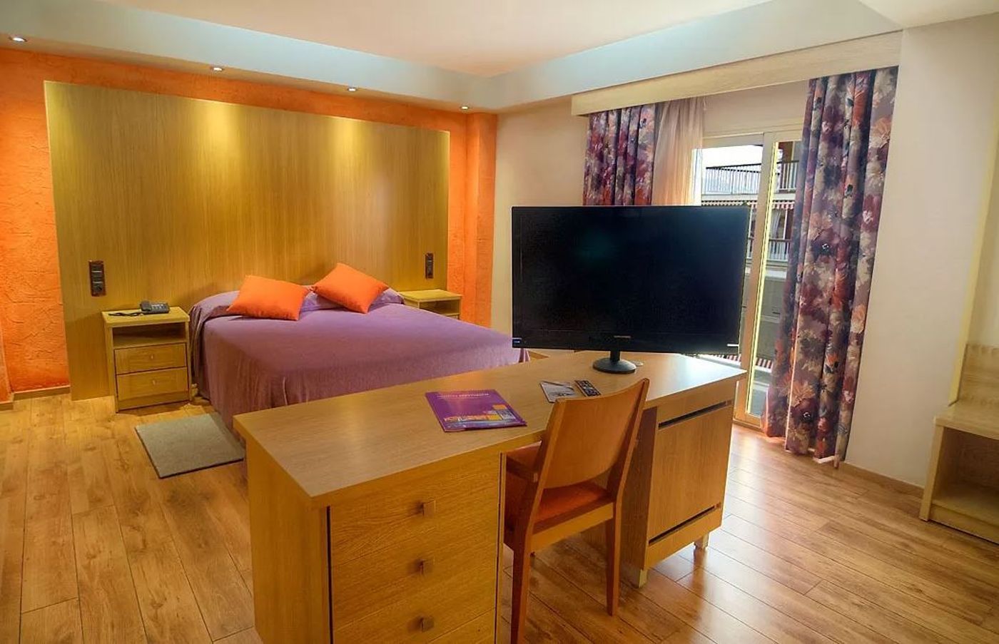 Servigroup Nereo - Adults Recommended