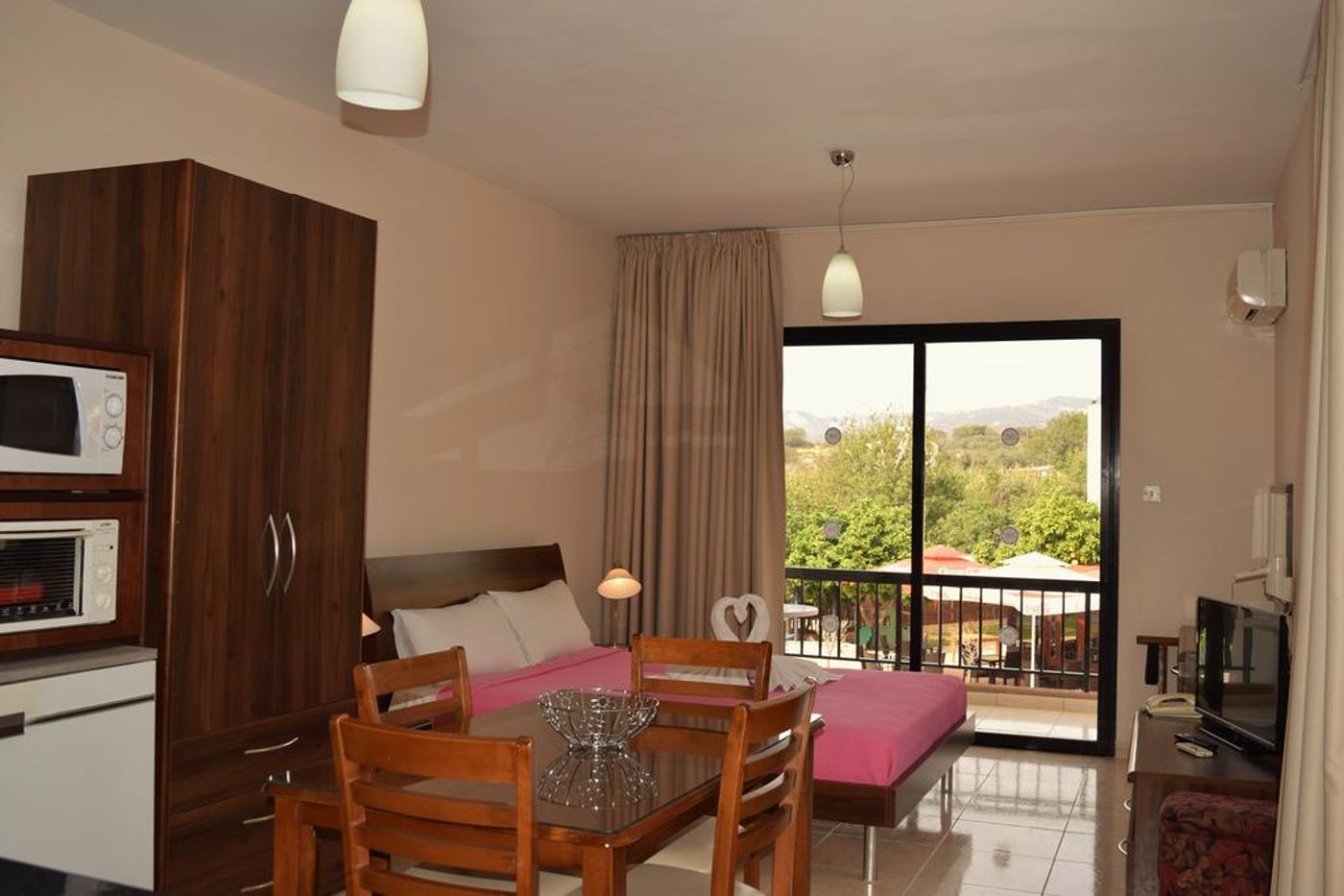 Anna-Hotel-Apartments-General-view-25