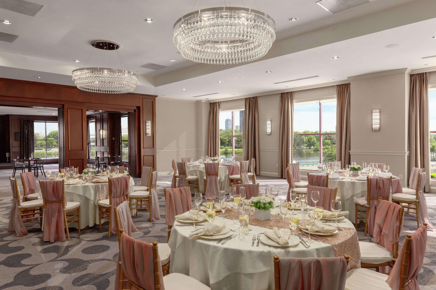 DoubleTree-Suites-by-Hilton-Hotel-Boston-Cambridge-Conferences-34