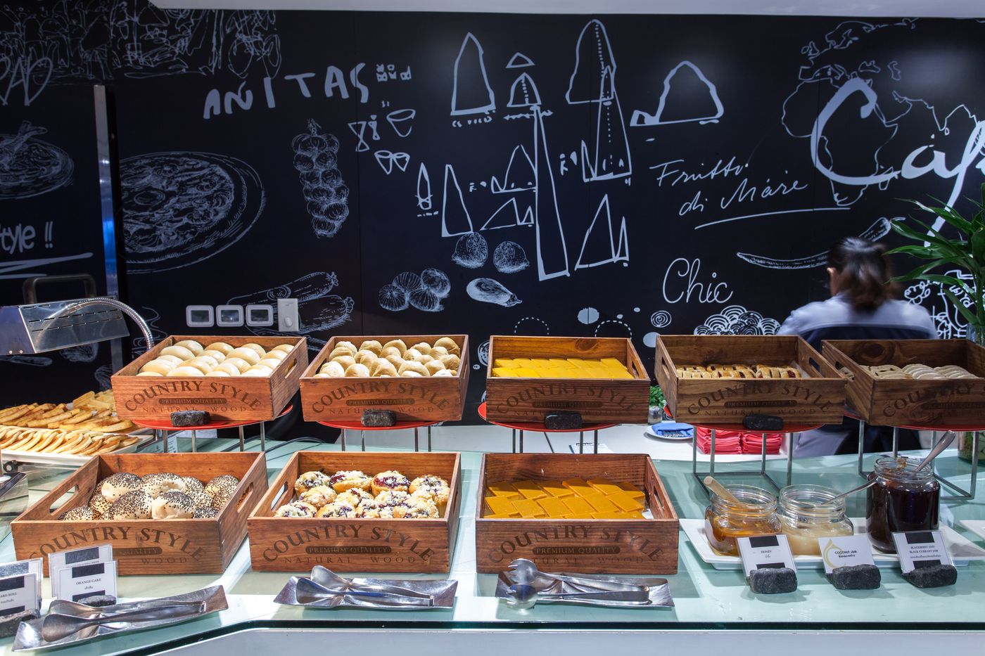 Centara-Watergate-Pavilion-Hotel-Bangkok-Restaurant-53