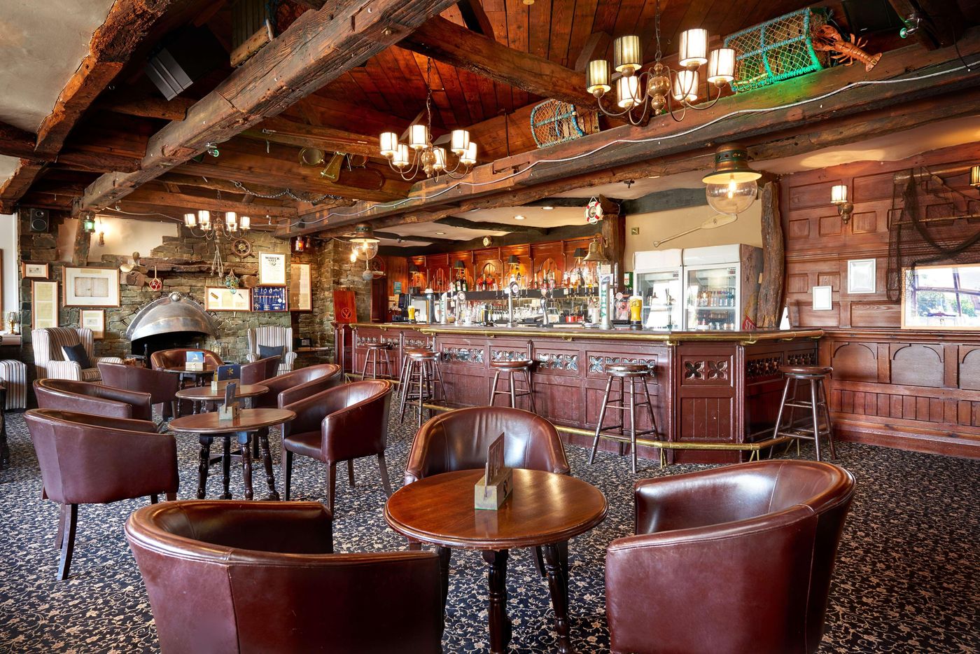 The Hillcrest Hotel-United Kingdom-Widnes-Bar-5