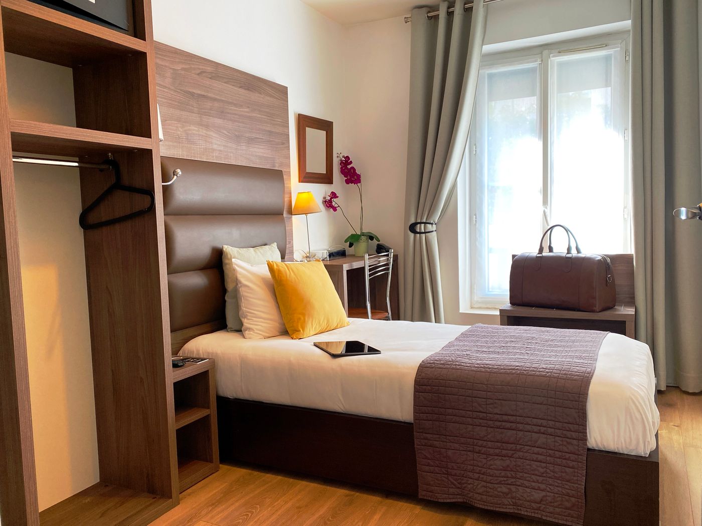 Hotel-Clairefontaine-Room-14