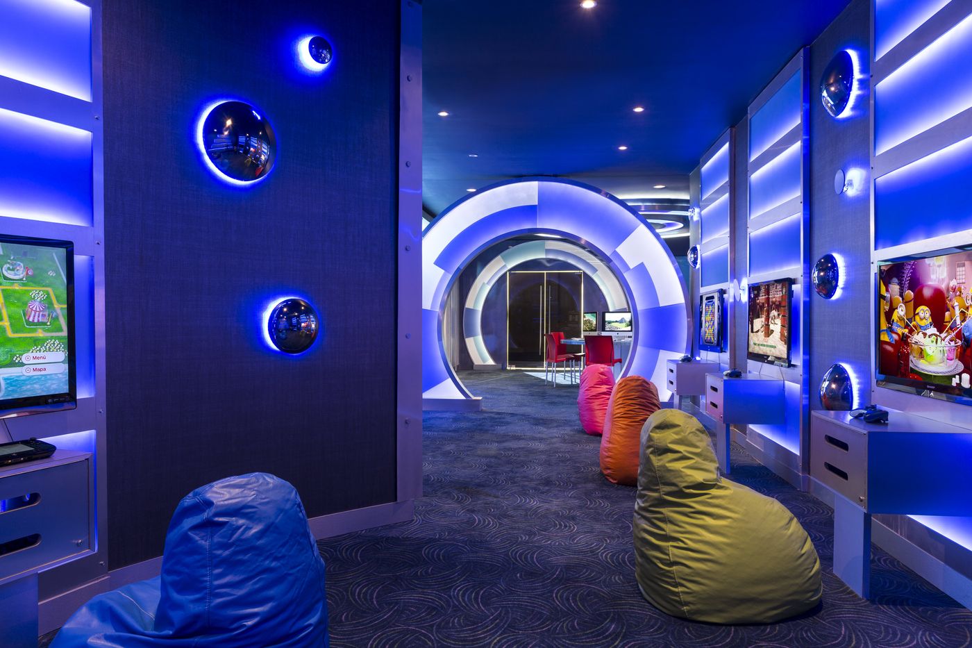 Grand-Fiesta-Americana-Coral-Beach-Cancun-Resort-Sports-and-Entertainment-28