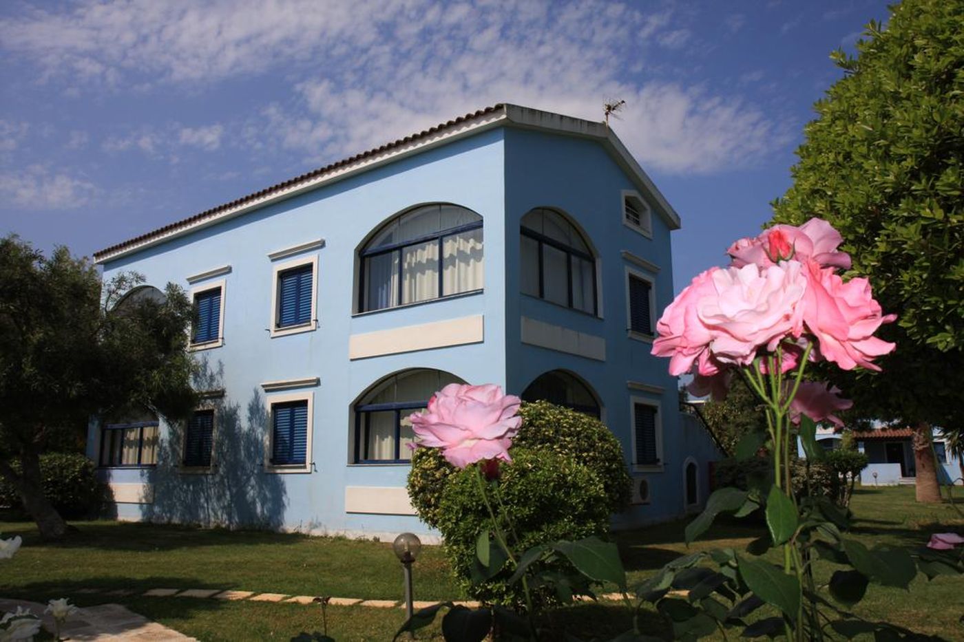 Govino Bay Apartments