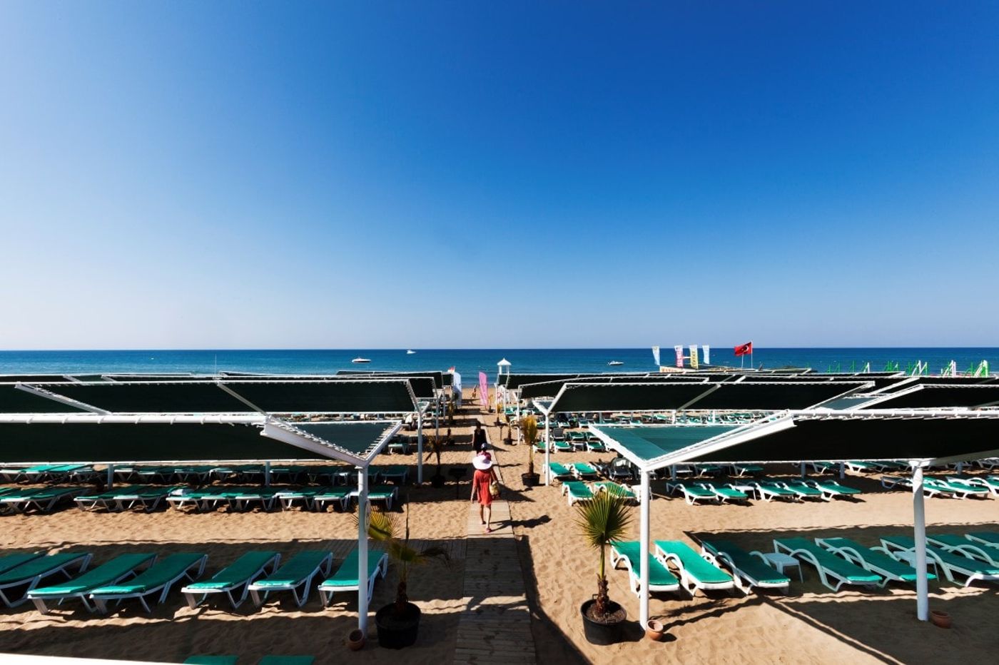 MHoliday Hotels Stone Palace