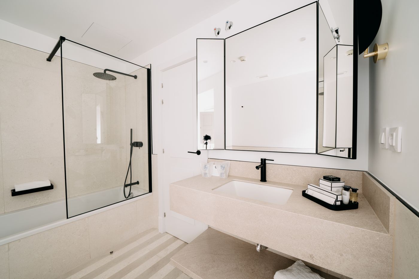 Soho-Boutique-Colon-Room-24