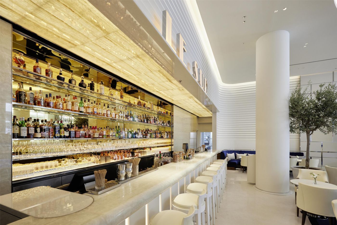 Hotel-Martinez-Cannes-Bar-65
