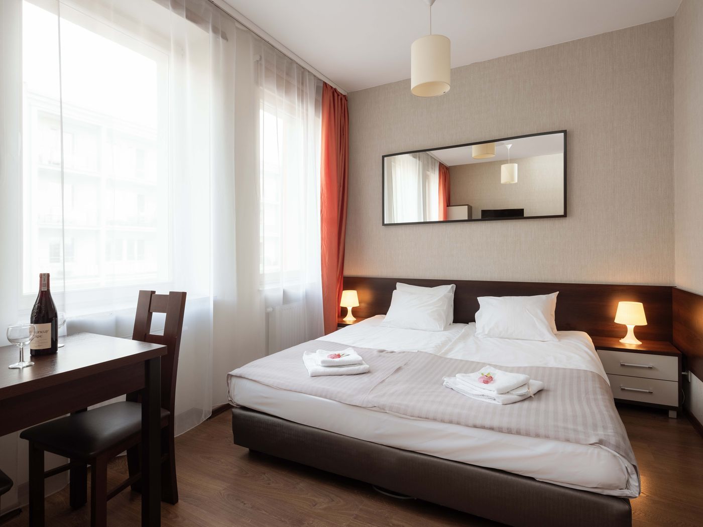 Lux Aparthotel-Poland-KRAKOW-Room-9