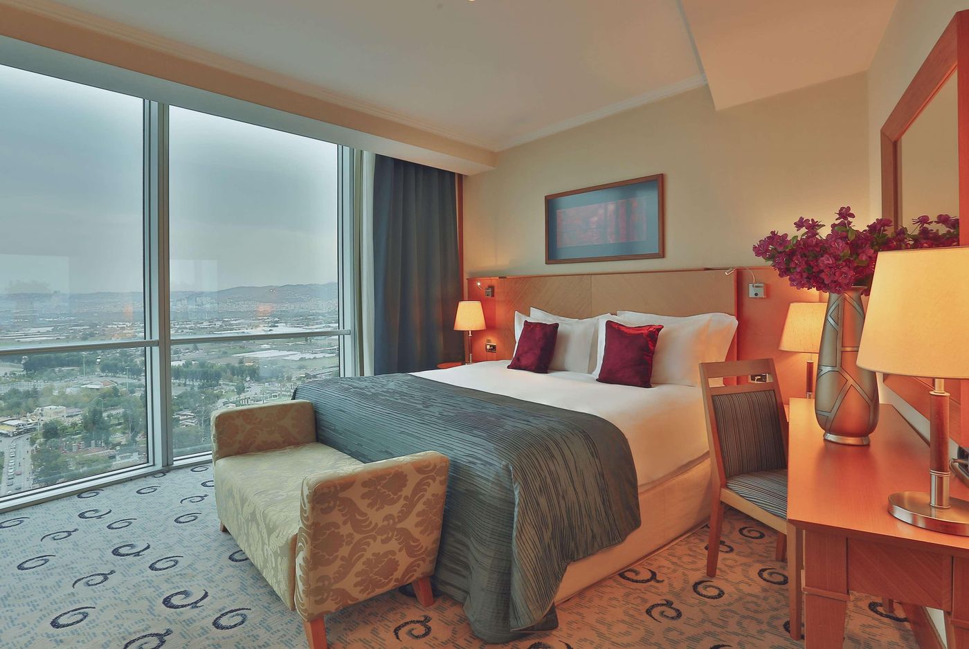 Wyndham-Grand-Izmir-Ozdilek-Room-17