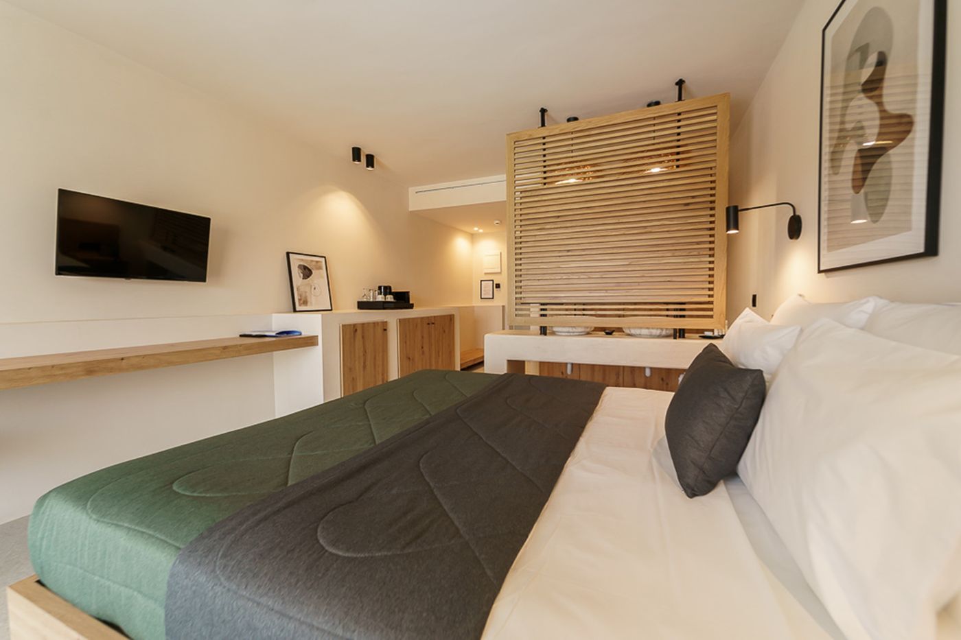 Filoxenia-Hotel-Room-20