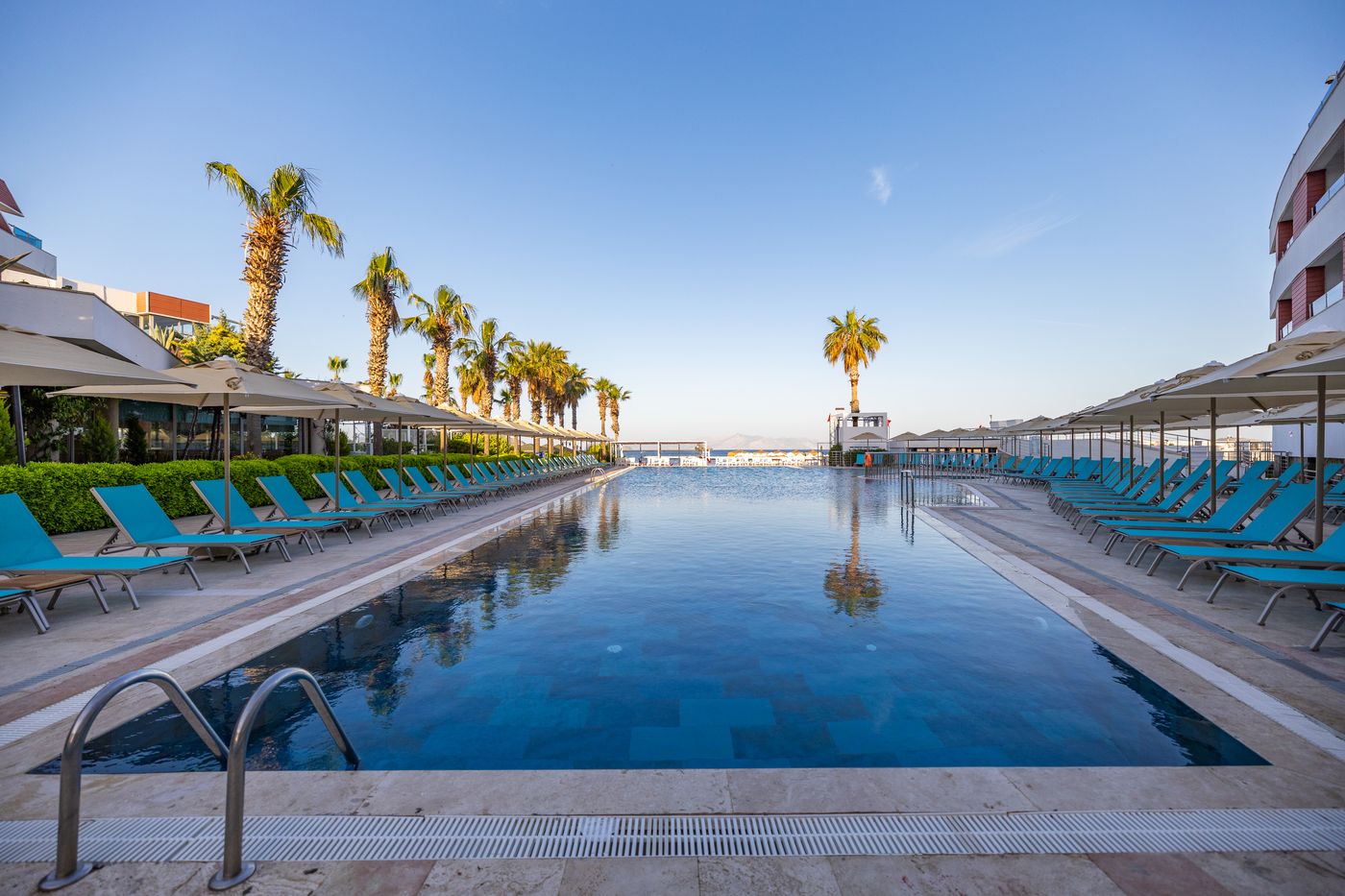Grand-Park-Bodrum-Pool-7