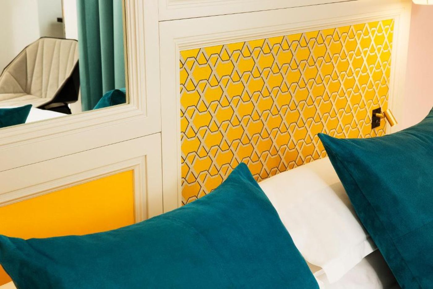 Hotel-Haussmann-Saint-Augustin-Room-11