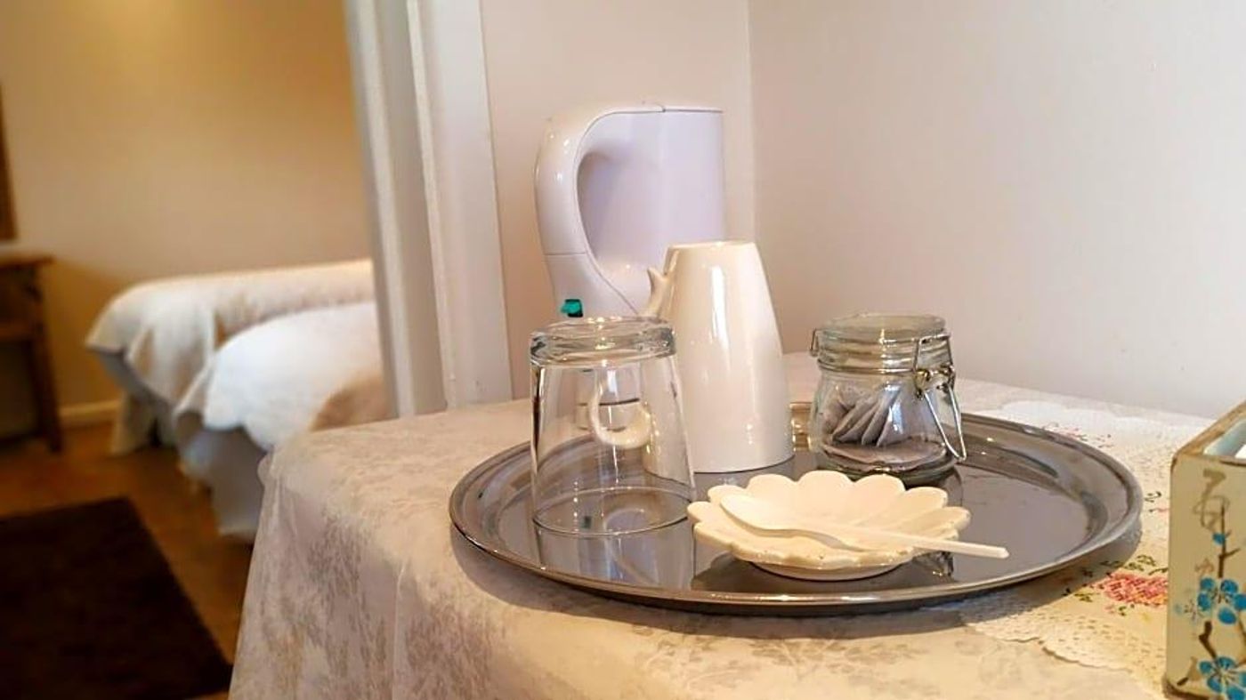 Milton's Lodge-United Kingdom-Langford-General view-9