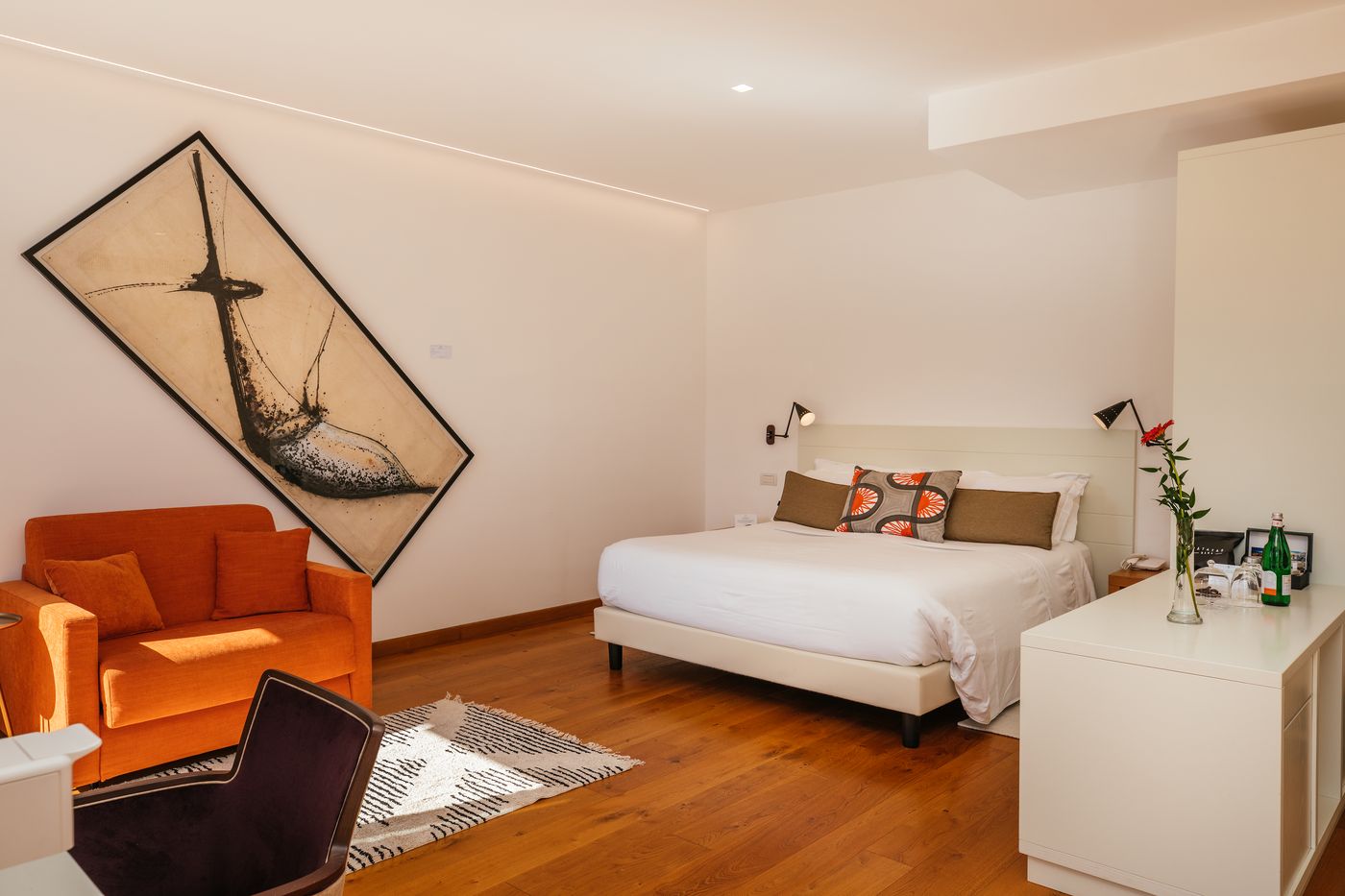 Villa-Fiorella-Art-Room-36