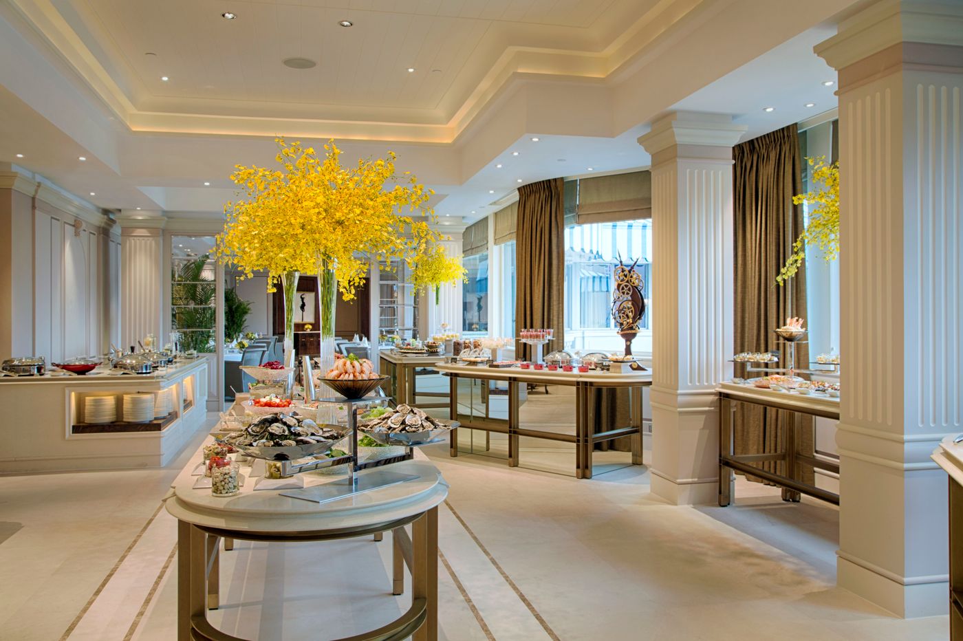 The-Peninsula-Hong-Kong-Restaurant-39