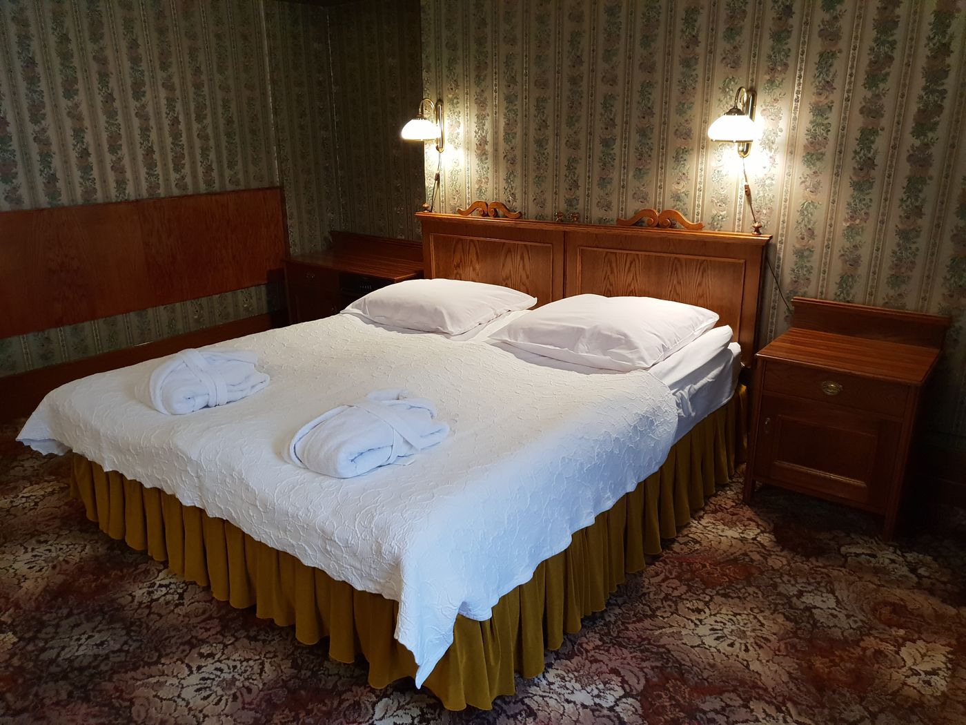 Hotel-H15-Francuski-Old-Town---Destigo-Hotels-Room-22
