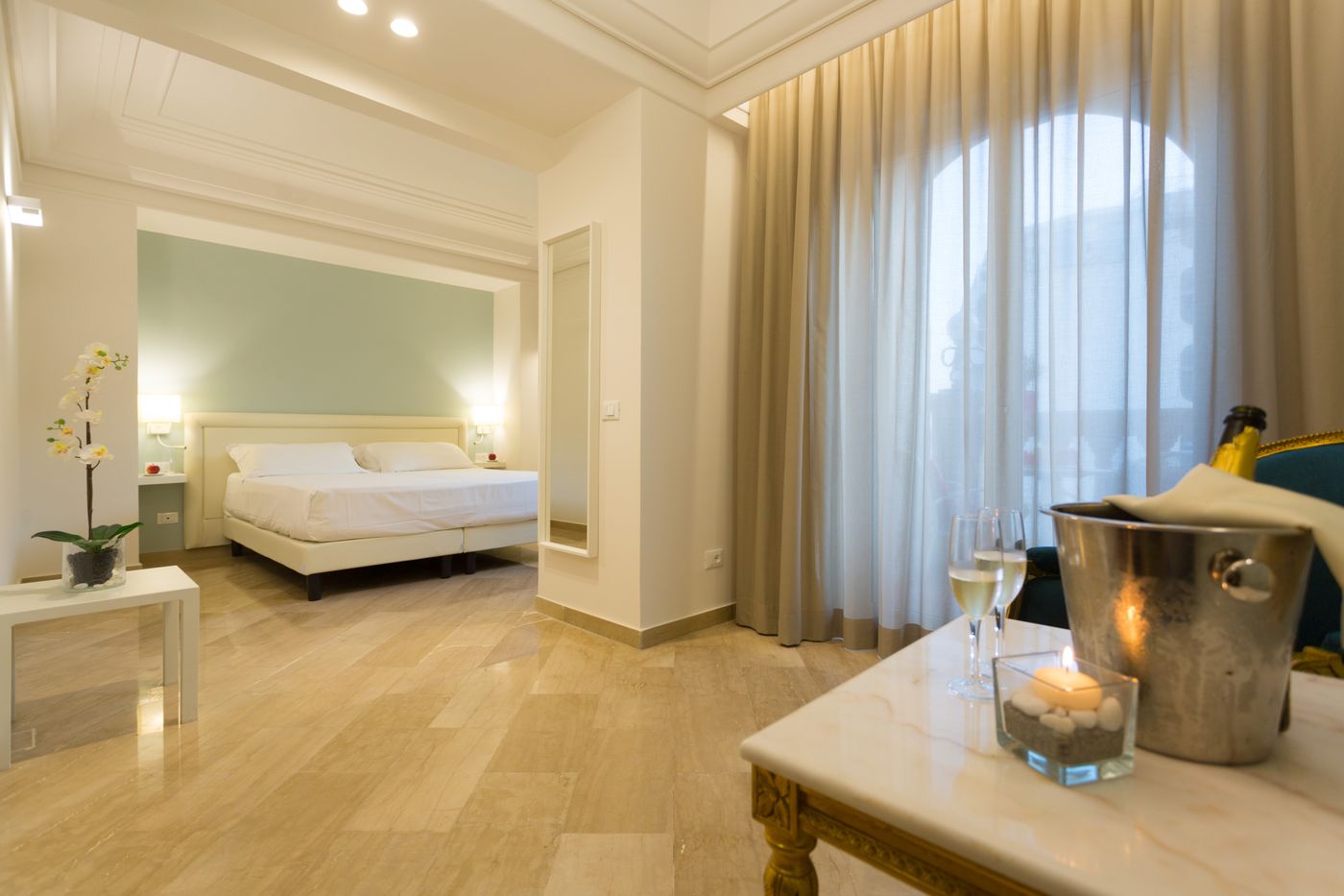 Hellenia-Yachting-Room-20