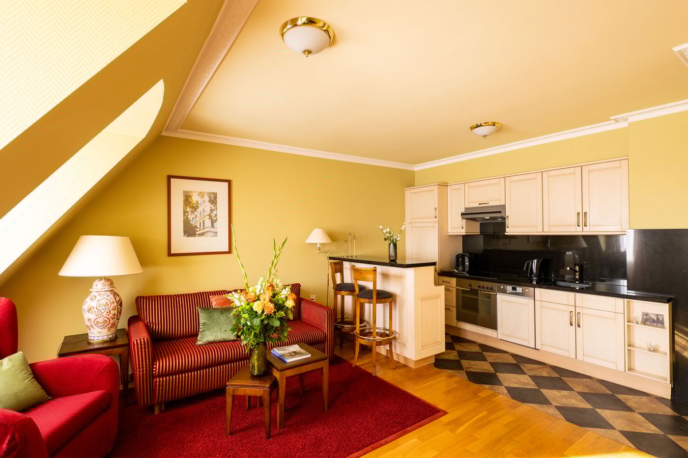 Louisa-s-Place-Room-24