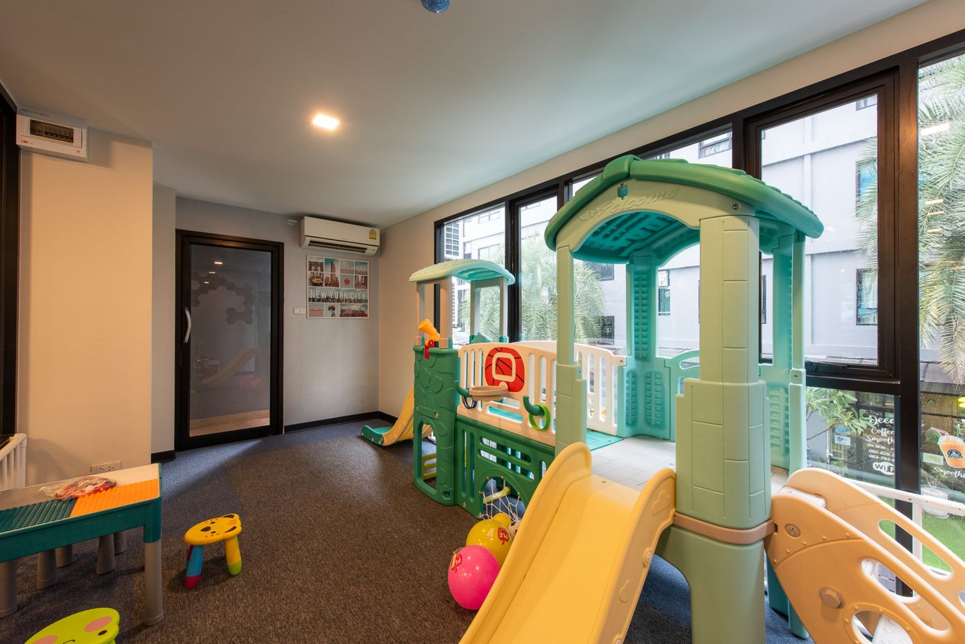 Metro-Hotel-Ratchada-36-by-ZUZU-Sports-and-Entertainment-30