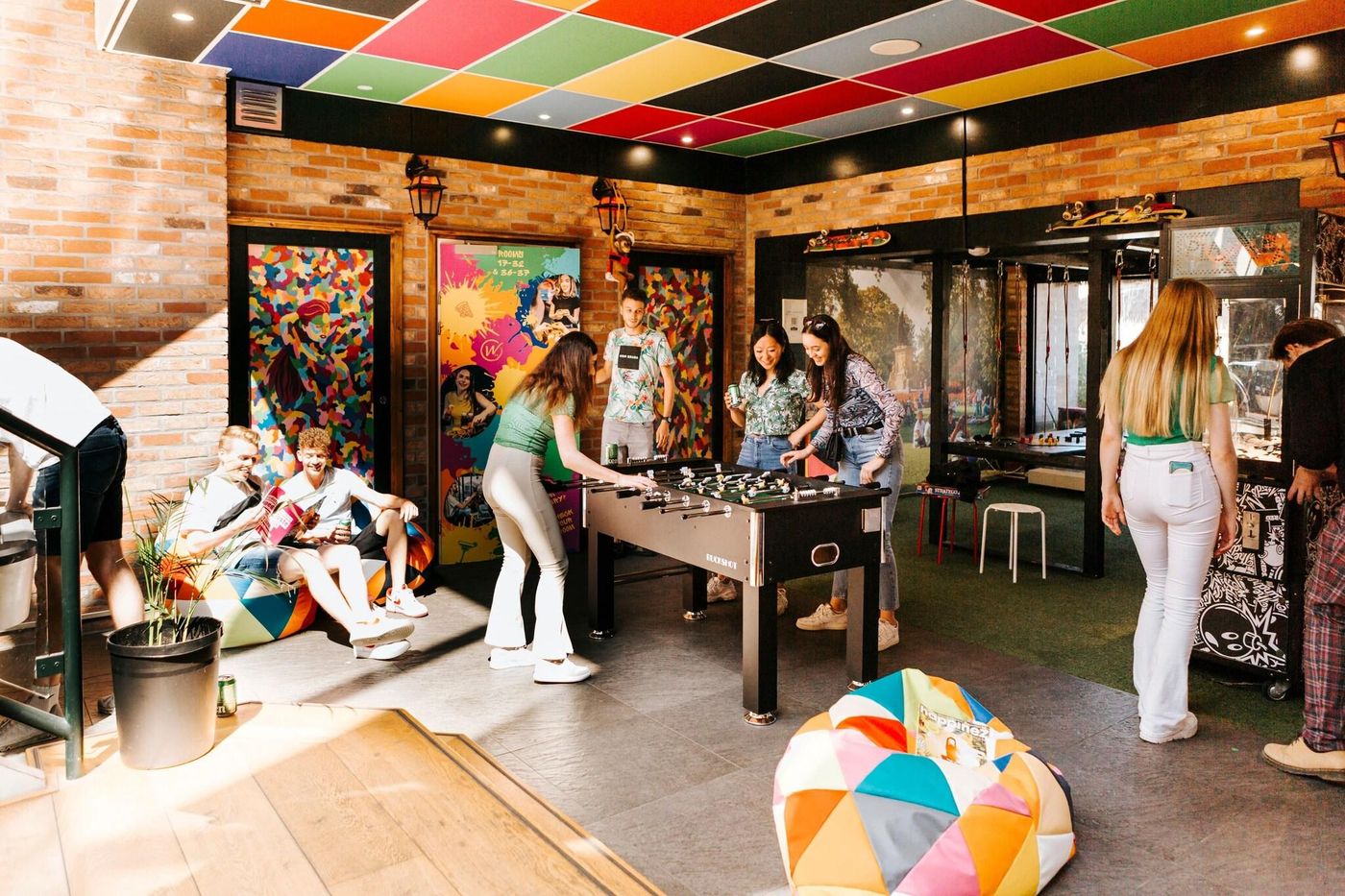 Amsterdam-Teleport-Hotel-Lobby-5