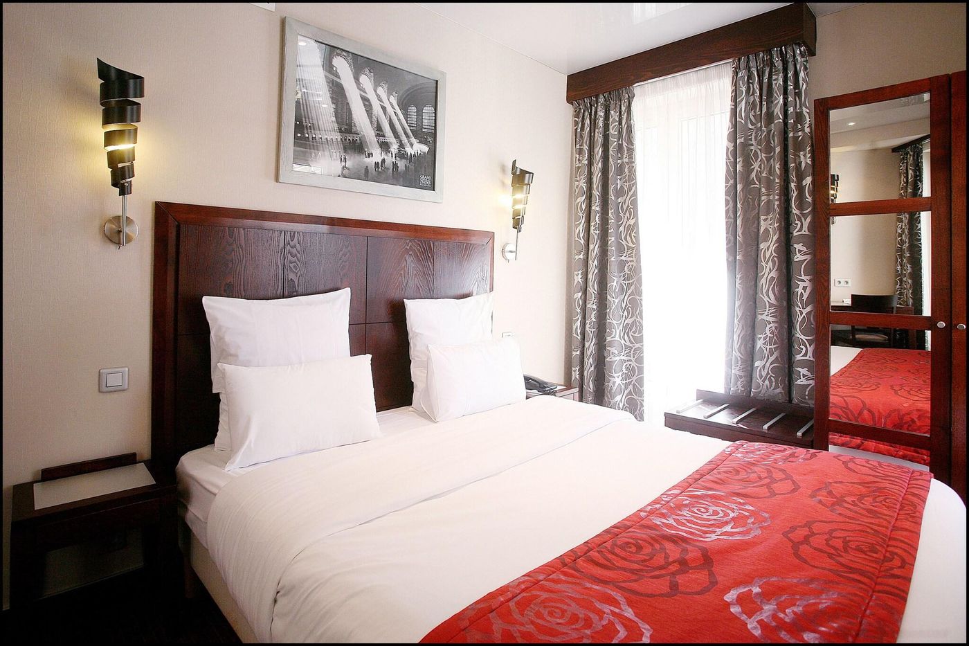 Grand-Hotel-Francais-Room-48