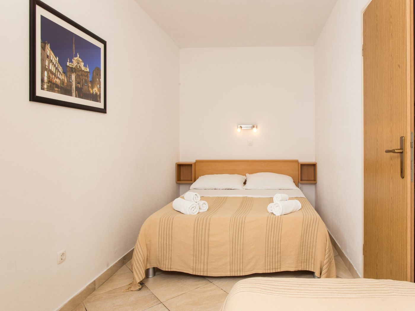 Apartments-Orka-Room-16