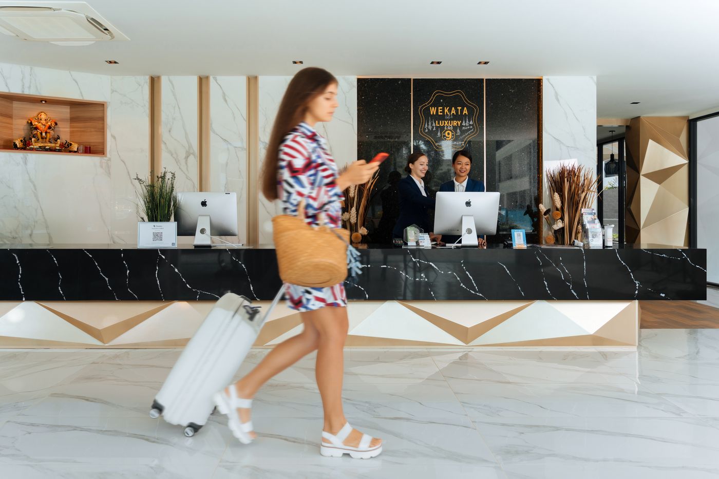 Wekata-Luxury-Lobby-58