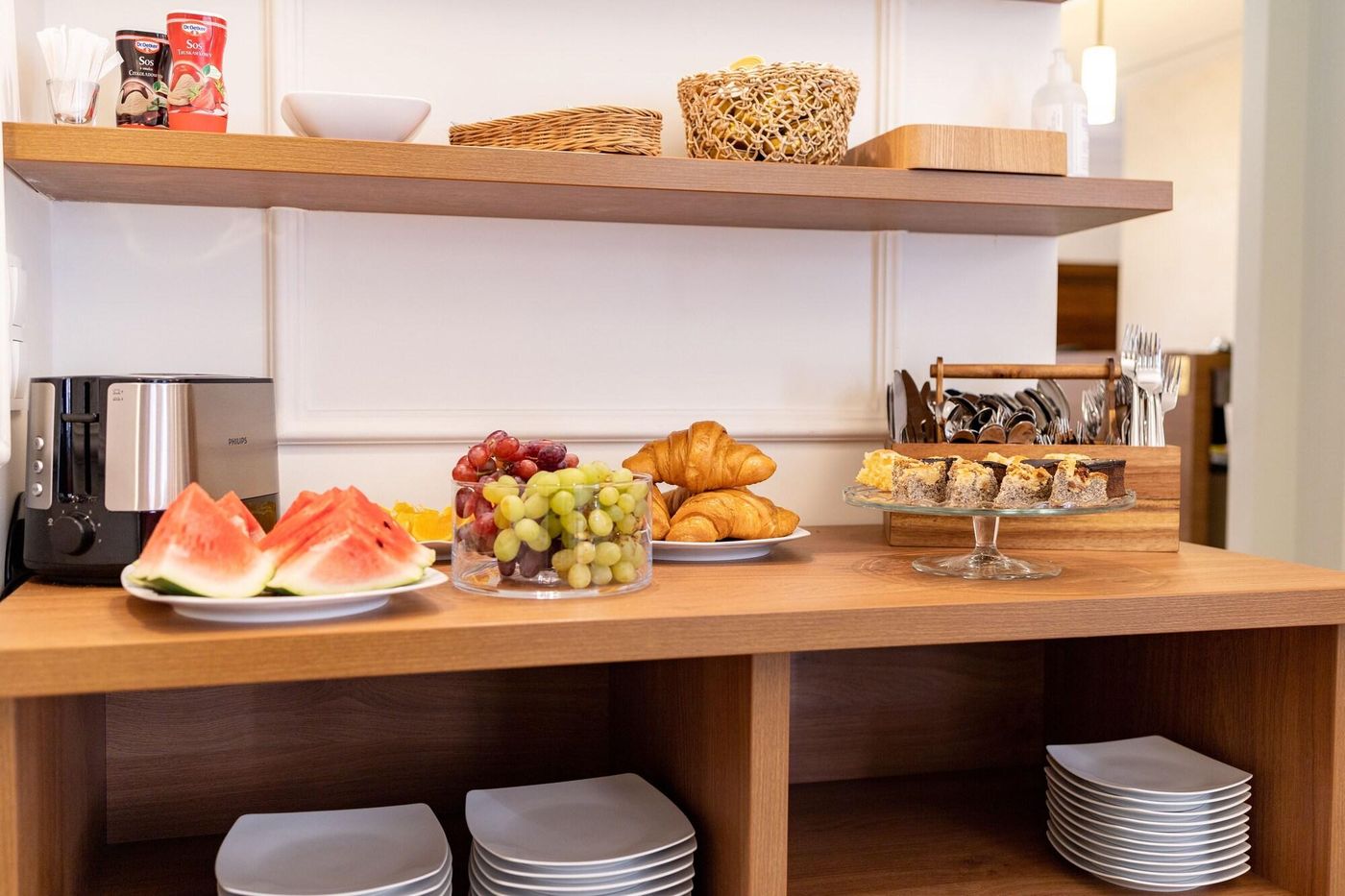 Portal-House-Apartments-Restaurant-59