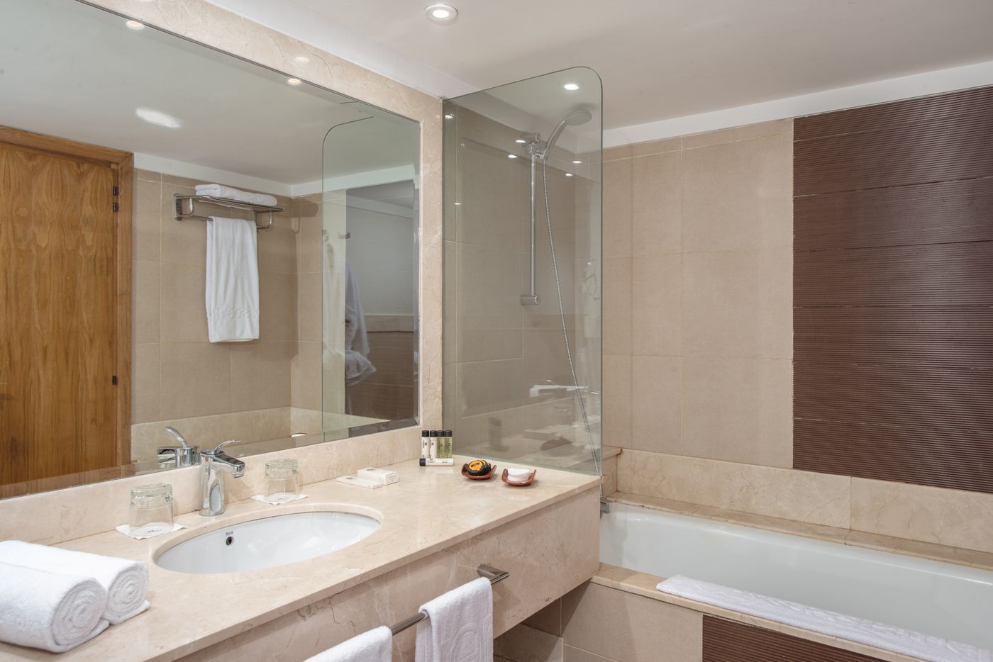 Best-Western-Odyssee-Park-Room-34