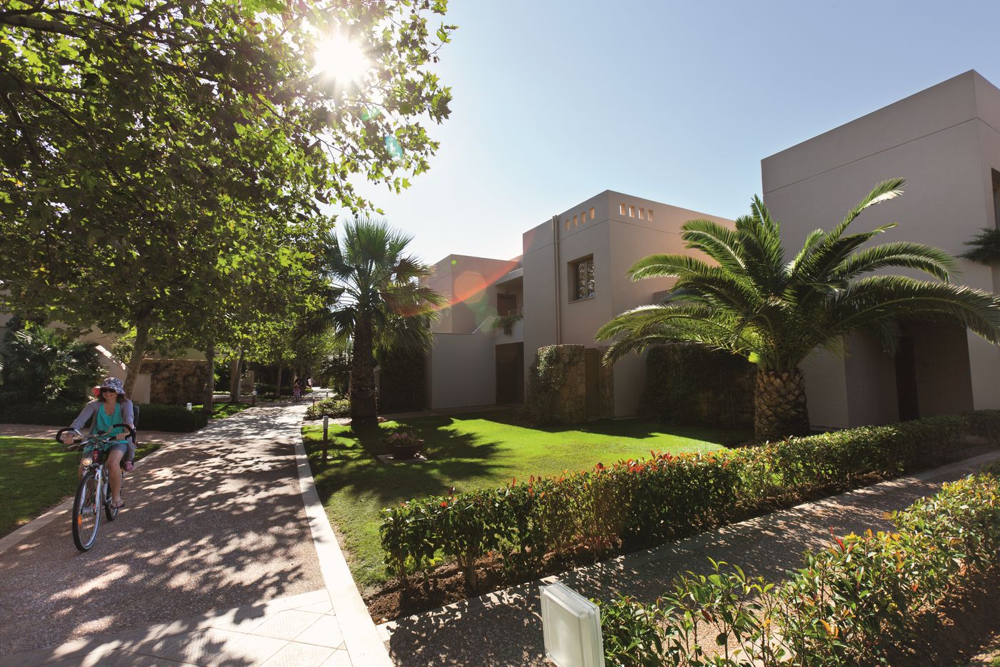 Sani Asterias Suites