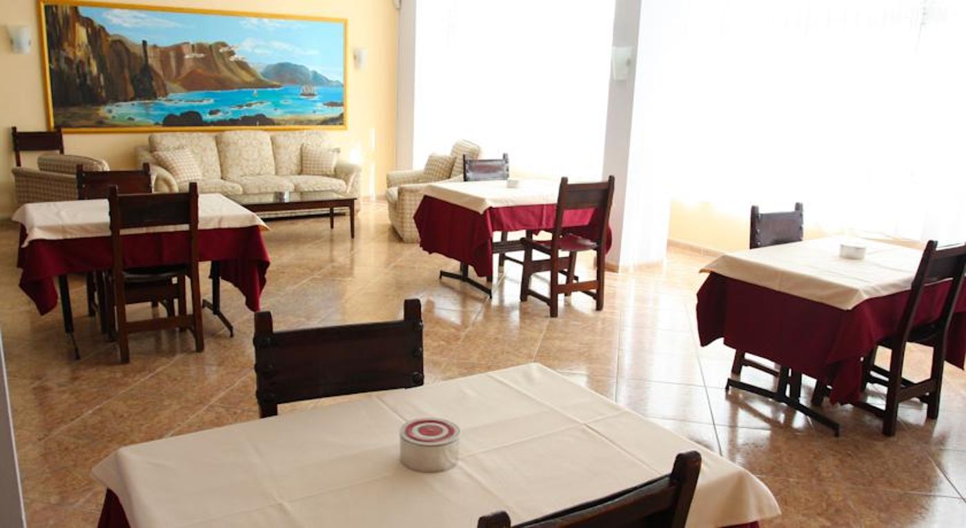 Catalina-Park-Restaurant-18