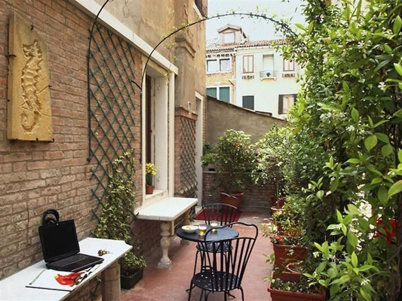 Torino-Italy-Venice-Lobby-5