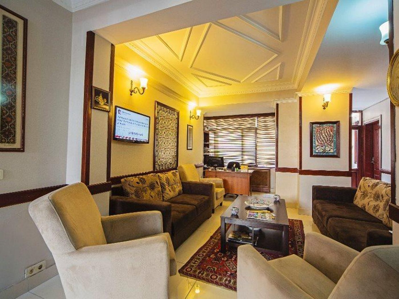 Hippodrome-Special-Lobby-9