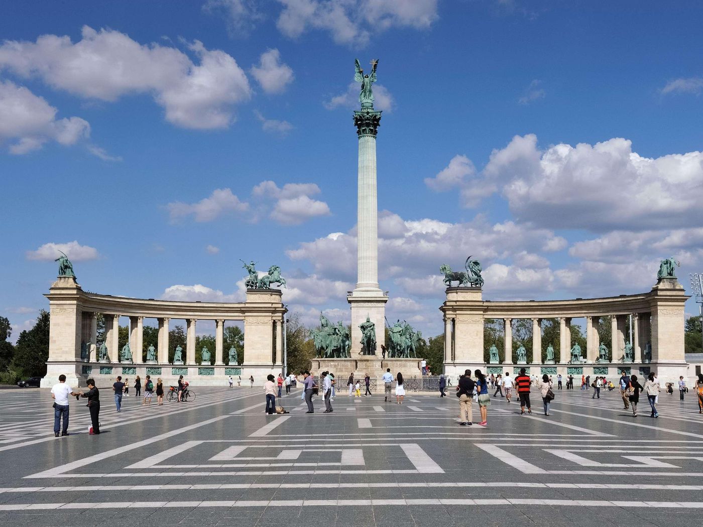 Ibis-Budapest-City-General-view-28