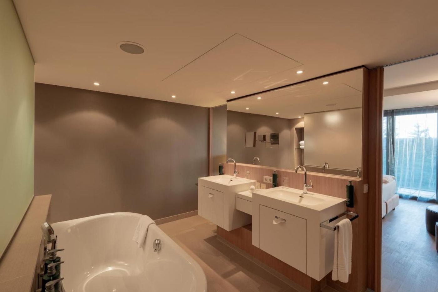 DoubleTree by Hilton Vienna Schonbrunn - Austria - VIENNA - Room - 0