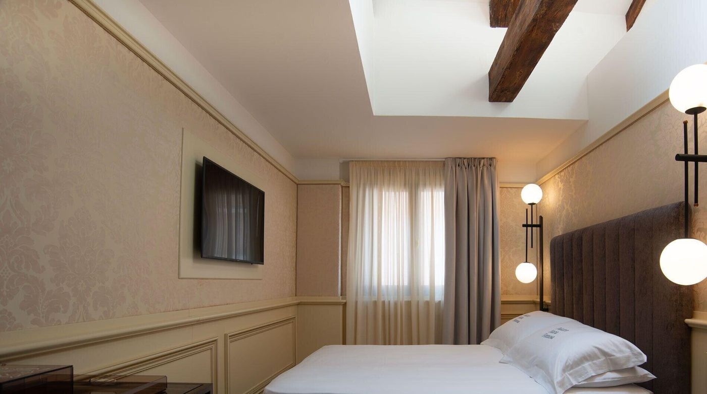 Palazzo-Maria-Formosa-Room-9