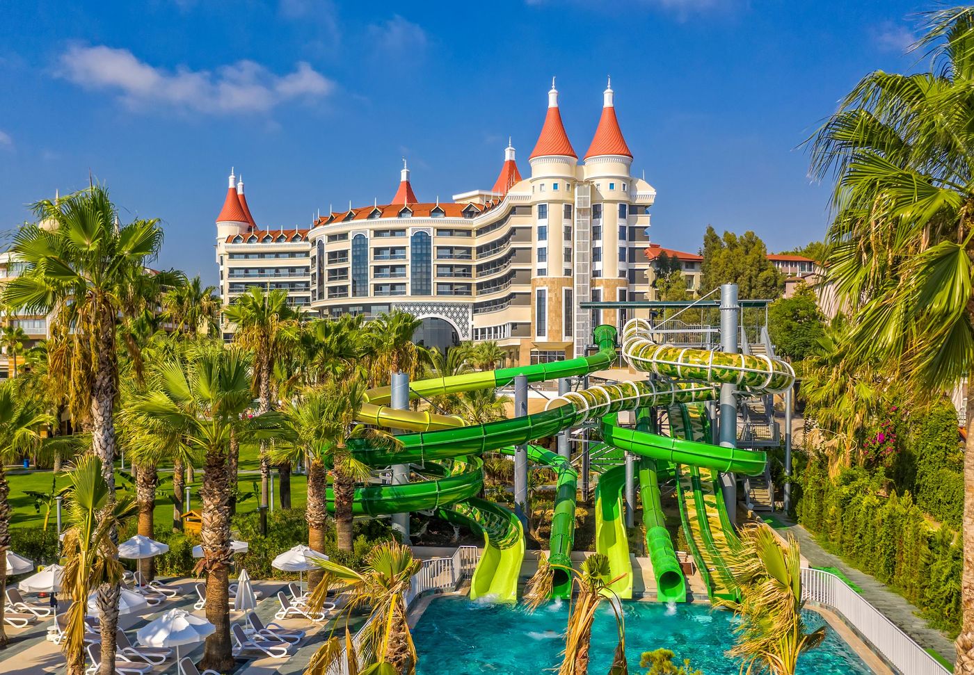 Leodikya-Kirman-Premium-Pool-4