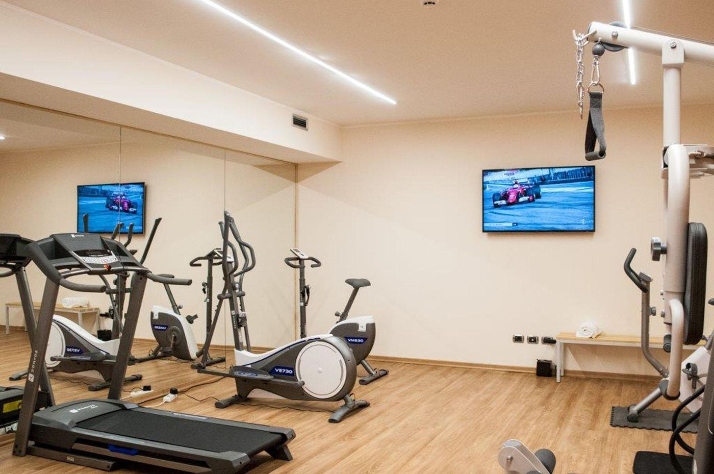 Silver-Sports-and-Entertainment-48