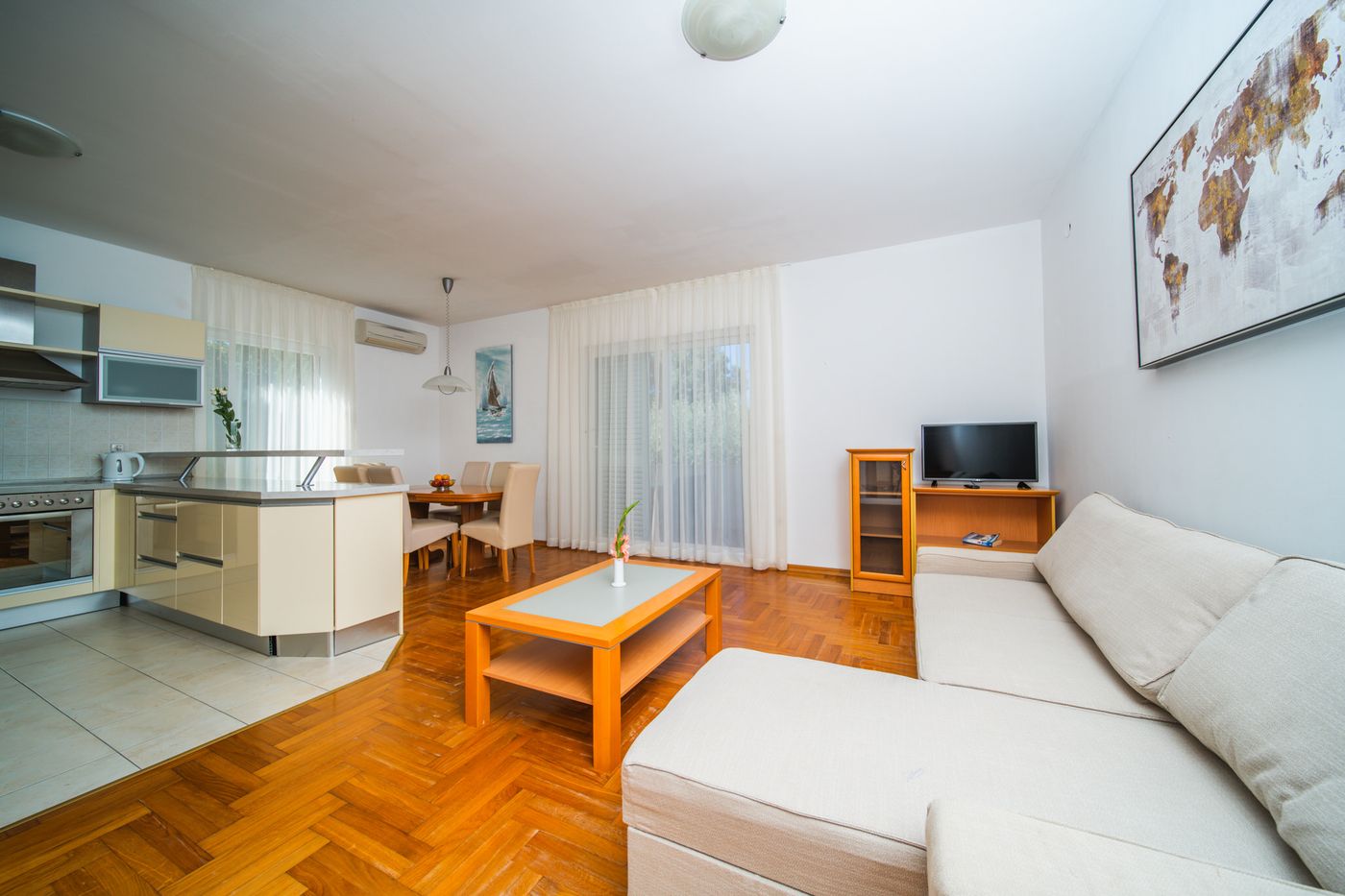 Pervanovo-Apartments-Room-7