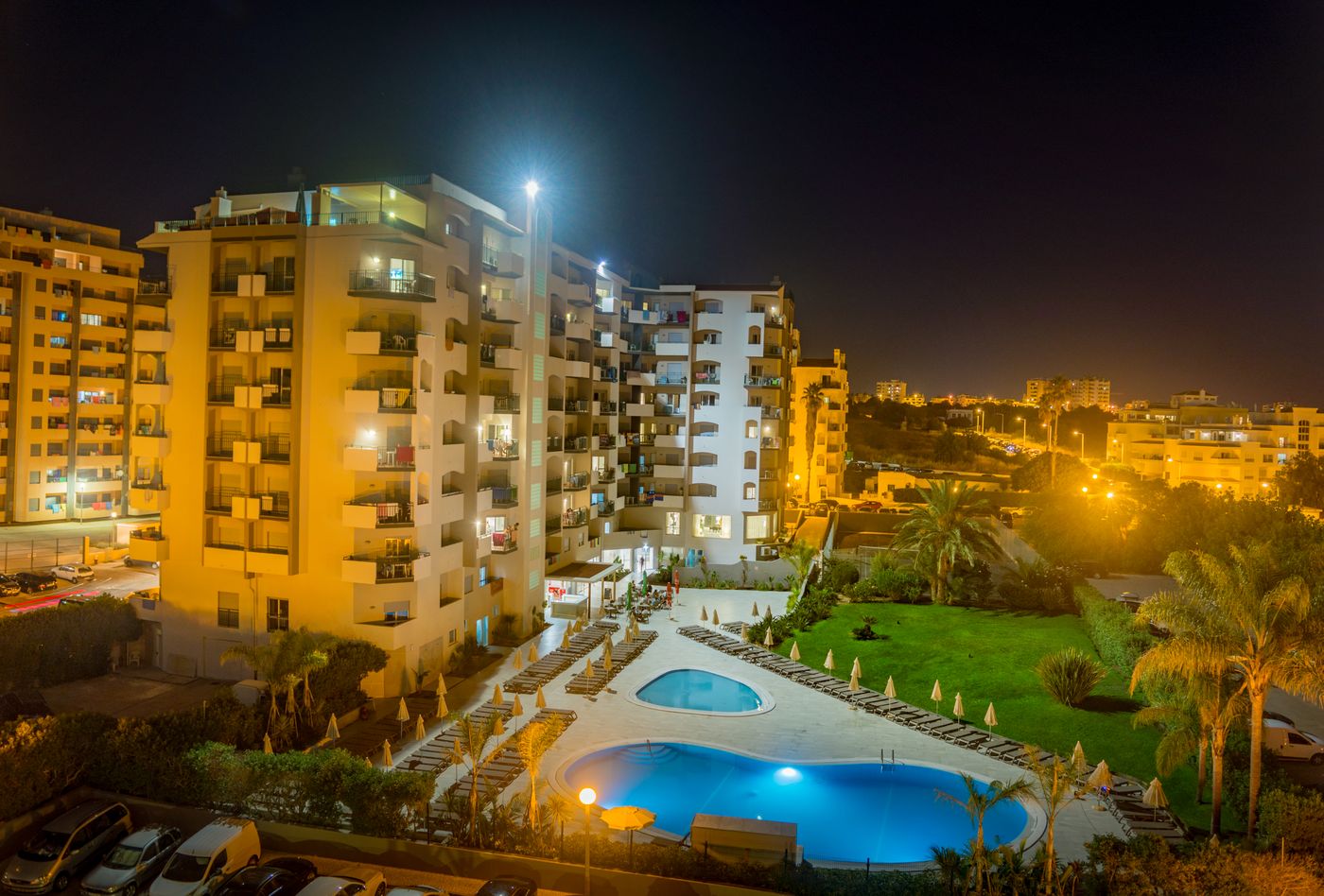 Flor Da Rocha Apartments