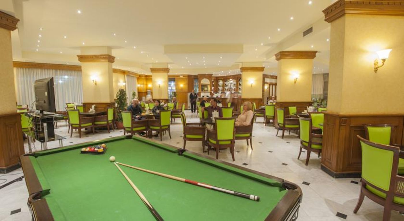 Sea Star Beau Rivage Hotel