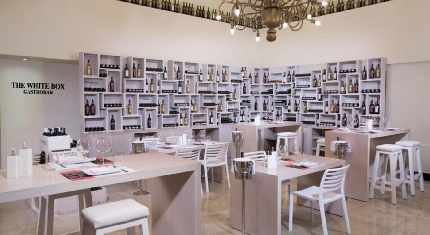 Grand-Oasis-Palm---All-Inclusive-Restaurant-25